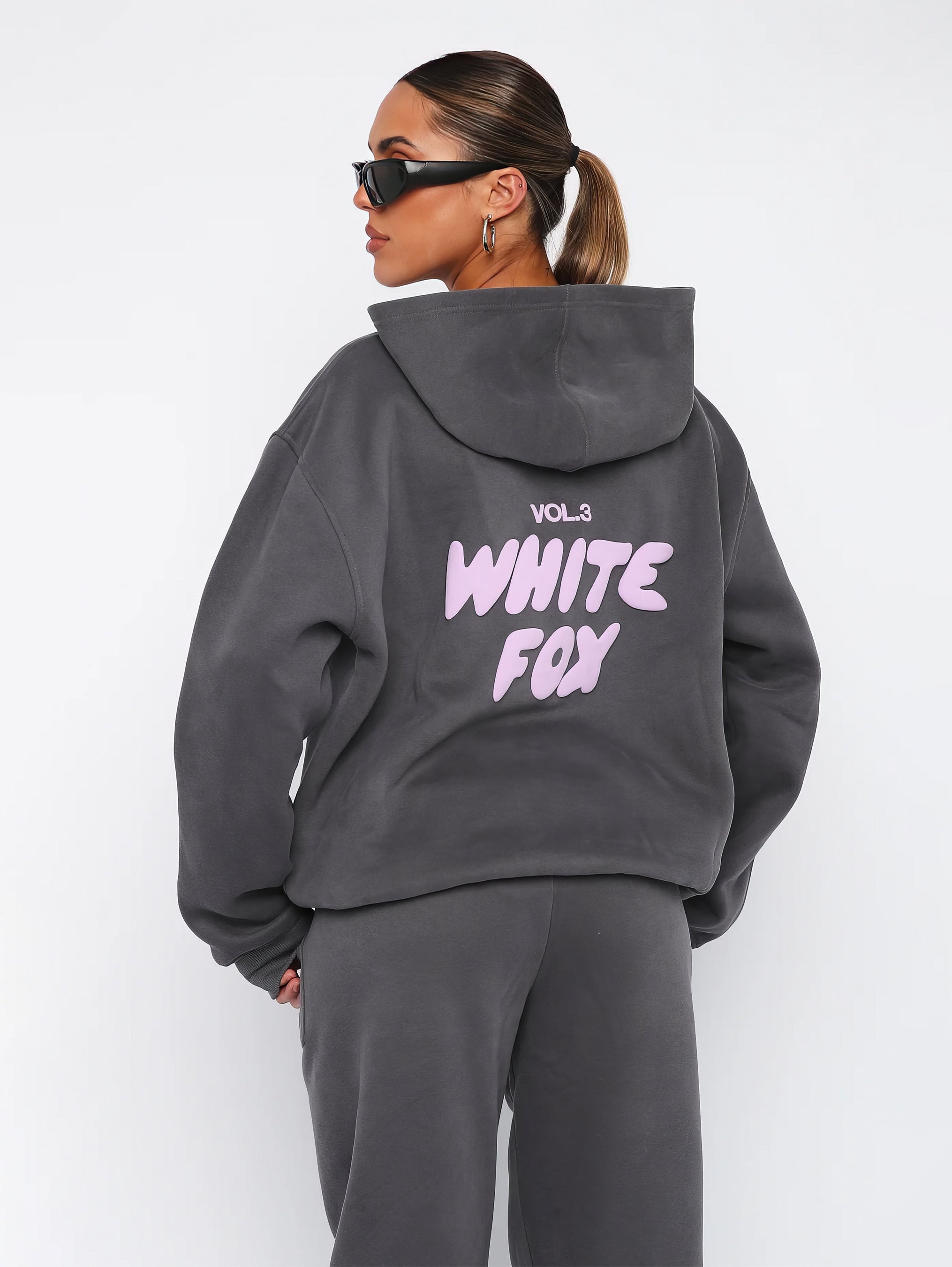 Luxe Lounge Set – White Fox Edition