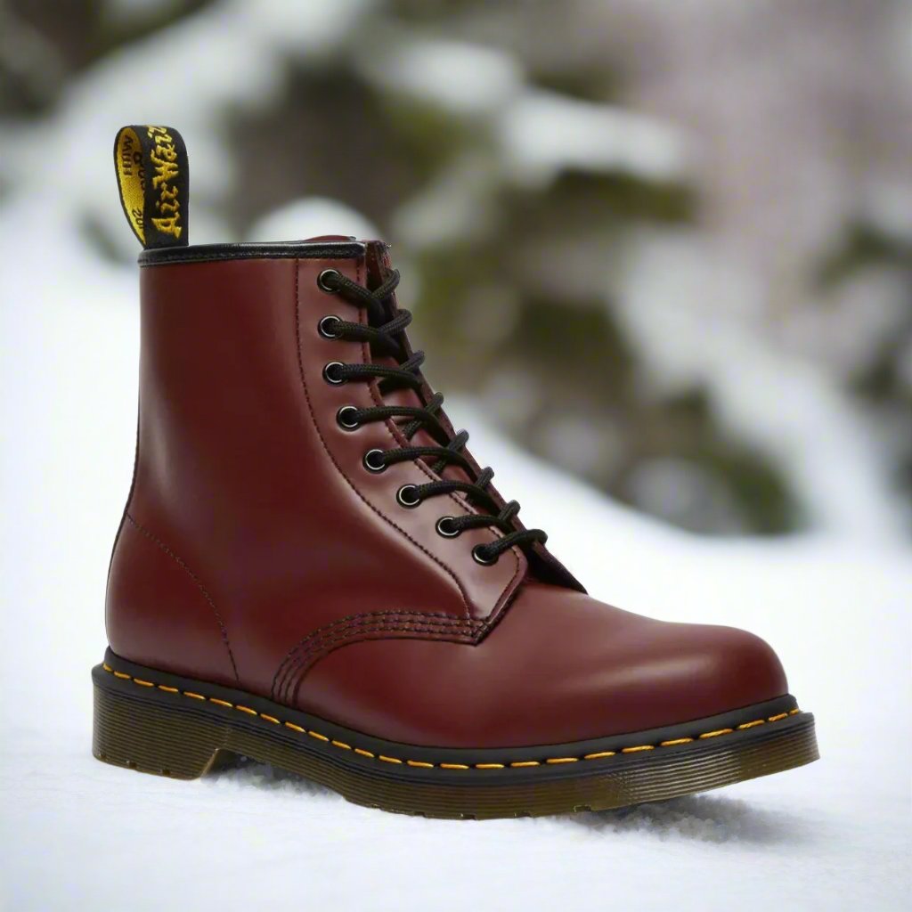 Emily Veterboots met Gele Stiknaad – Stevig, Stijlvol en Tijdloos