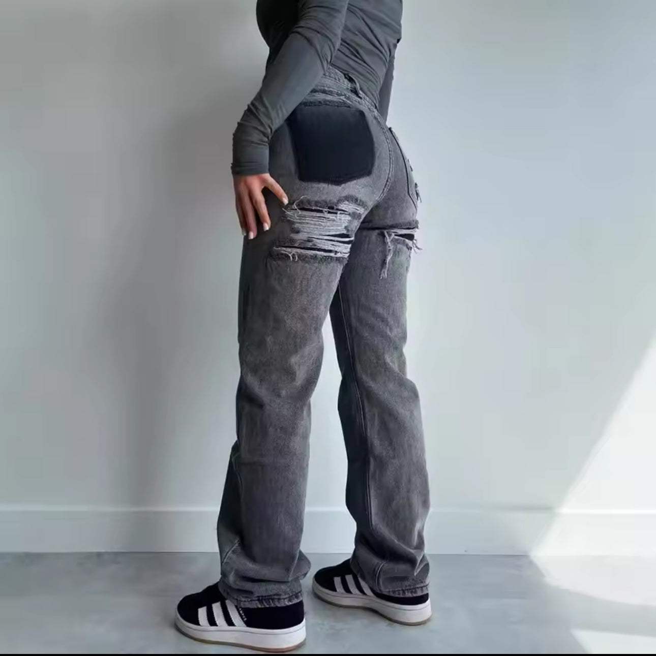 ISA | Straight leg jeans