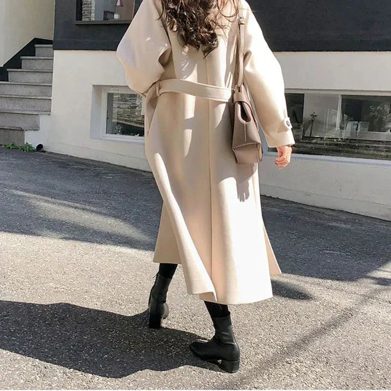 Isabelle | Elegante Lange Trenchcoat in Beige